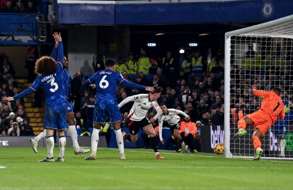 利物浦正式发布新赛季球衣，时隔13年再度携手阿迪达斯