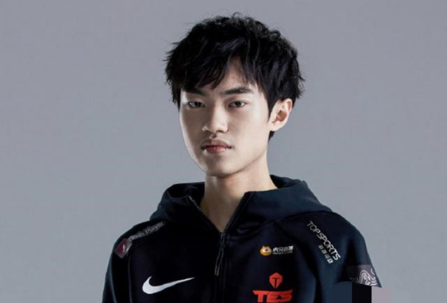 后移 后移